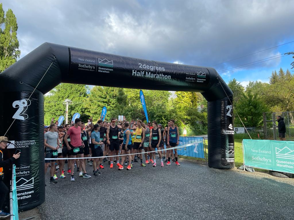 Queenstown marathon with 10.000+ timed by MYLAPS
