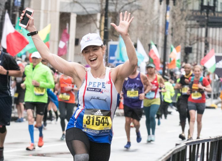 The streets of Chicago & Boston filled with racers 4